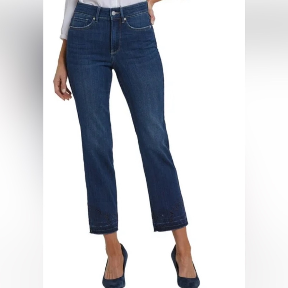 New NYDJ Marilyn Straight Jeans Indigo Blue
Stretch Raw Hem Western 12x26